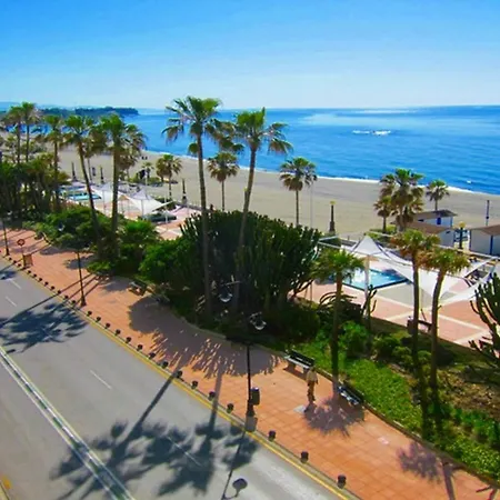 - Playa - 2 En Urbanizacion Al Lado Del Mar Mi18 Estepona