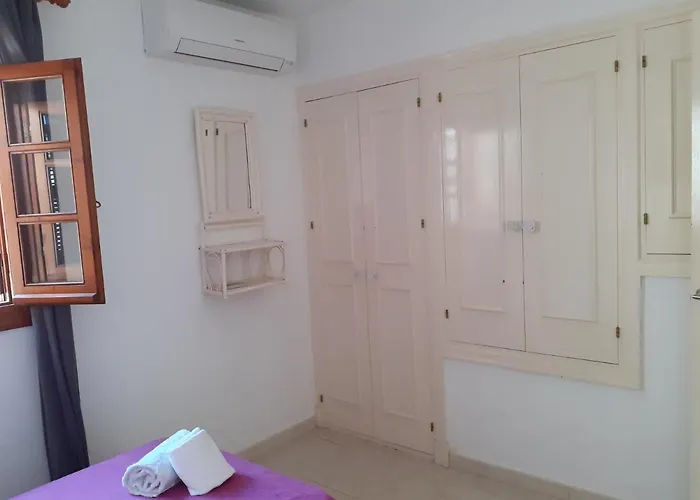 - Playa - 2 En Urbanizacion Al Lado Del Mar Mi18 * Estepona